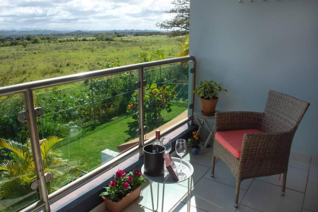 Vistas Apartment @ Puerto Nuevo Beach Vega Baja Εξωτερικό φωτογραφία