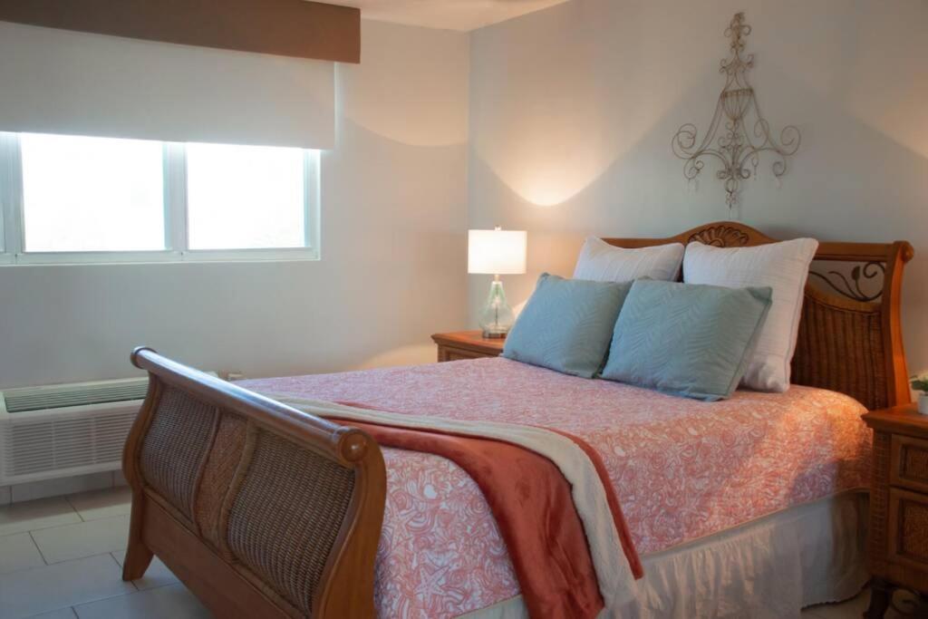 Vistas Apartment @ Puerto Nuevo Beach Vega Baja Εξωτερικό φωτογραφία